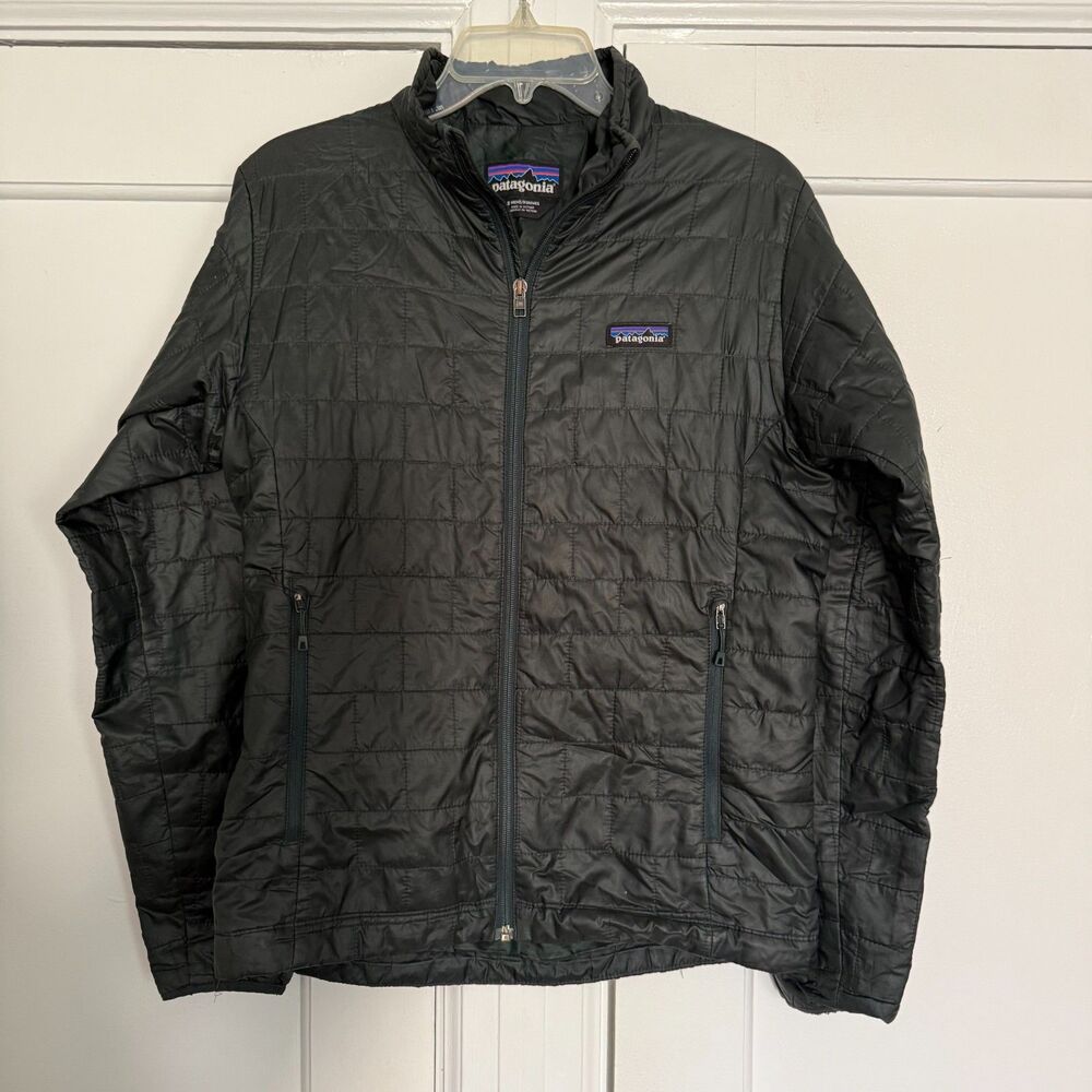 PATAGONIA Men's Nano Puff Jacket Dark Green Size S